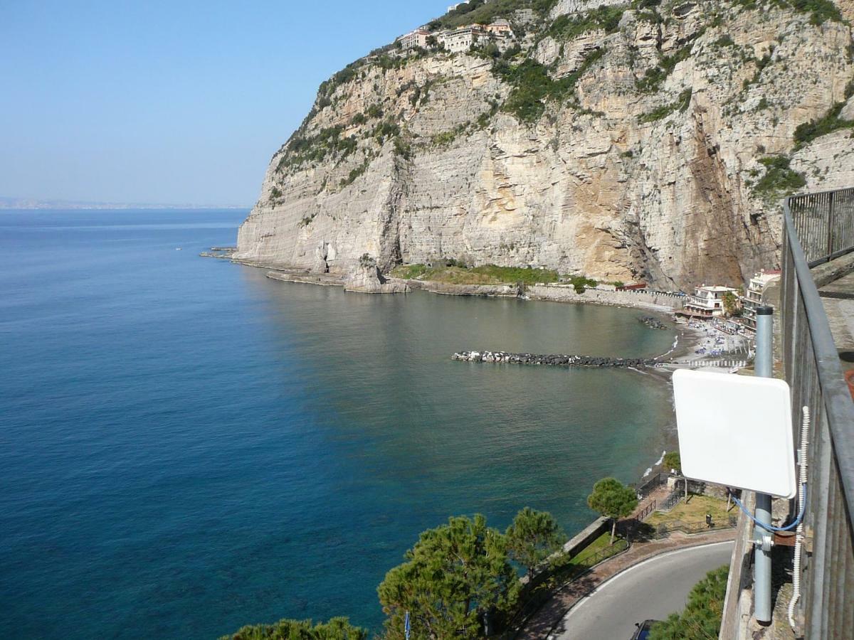 Bed and Breakfast Villino L'Aranceto Sorrentino Мета Екстер'єр фото